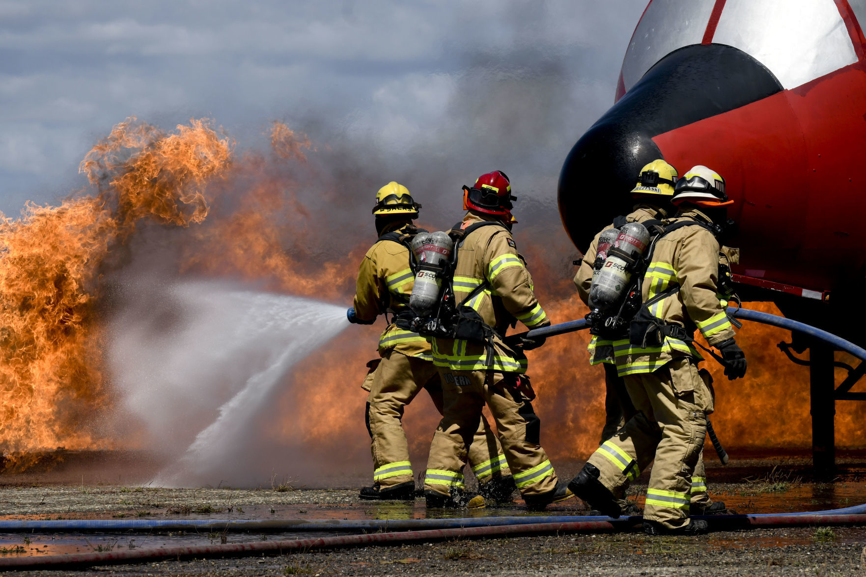 051920 Airport fire training 03.jpg